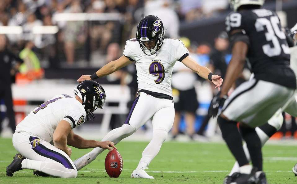 Justin tucker consigue el gol de campo más largo de la nfl con 66 yardas