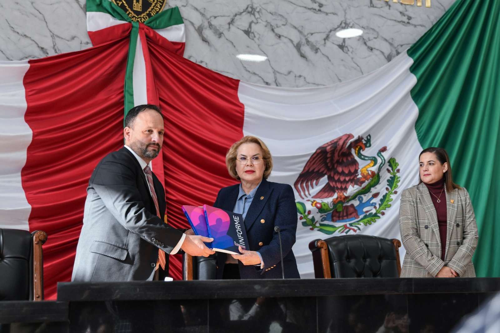 Recibe Congreso segundo informe de resultados del Estado | La Opción de ...