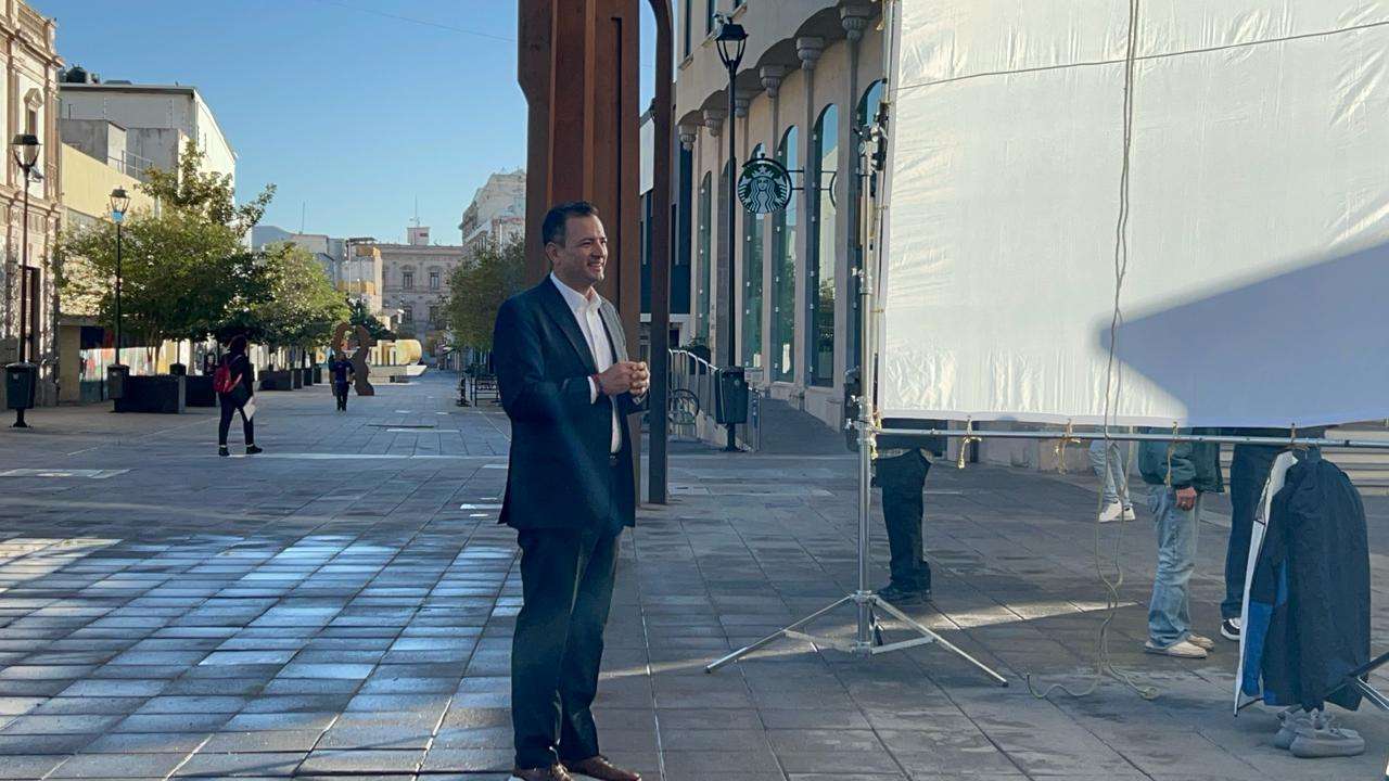 Graba Marco Bonilla spot de campaña en el centro | La Opción de Chihuahua