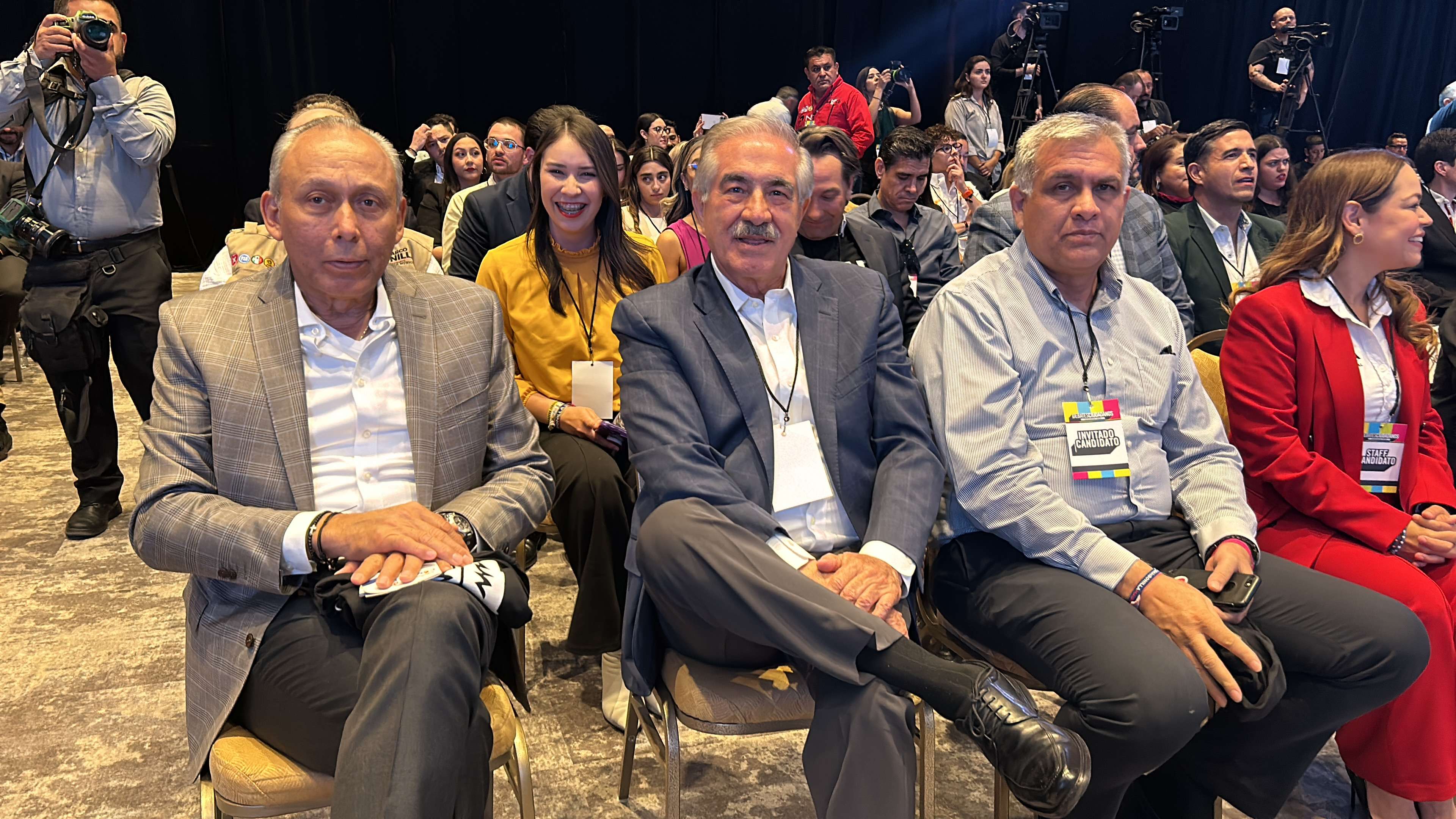 Arranca el debate de los candidatos a la presidencia municipal La