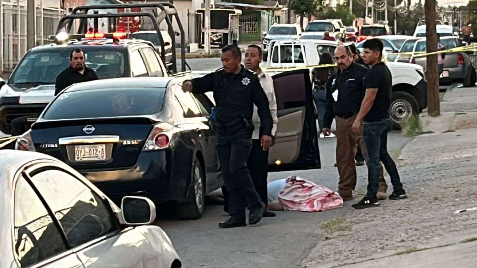 Se infarta, piden ambulancia y nunca llega