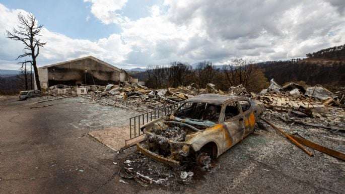 FBI busca sospechosos por incendios forestales de Nuevo México