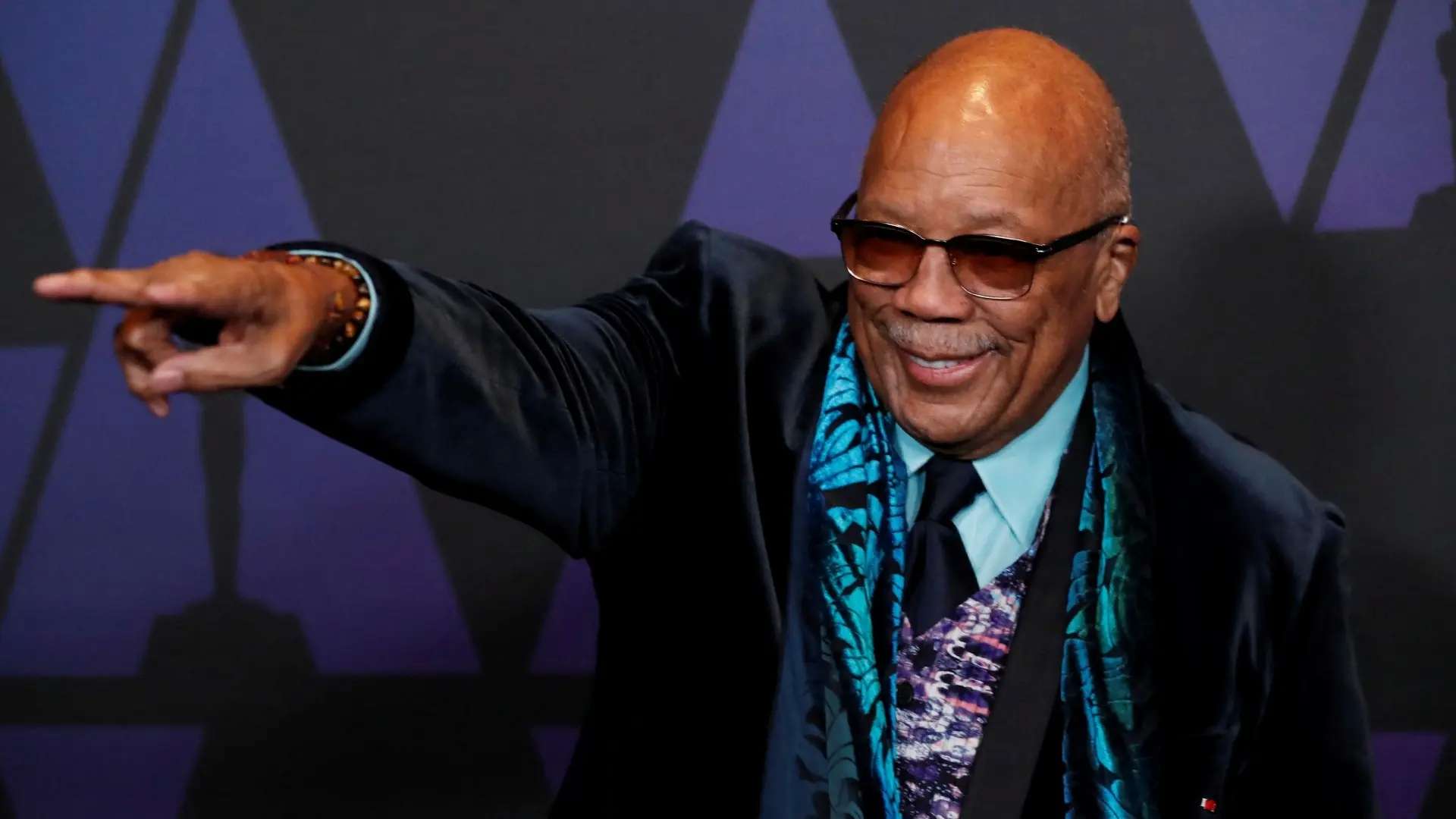 Muere Quincy Jones, legendario productor que trabajó con Michael Jackson y Sinatra
