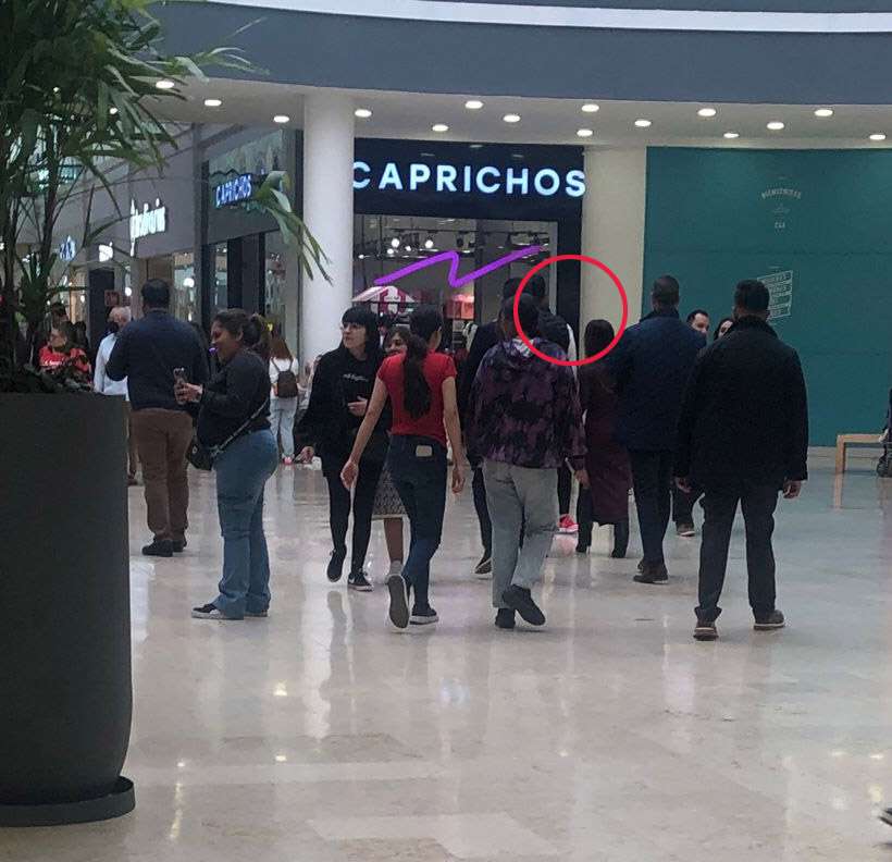 [Mucha seguridad en Fashion Mall]