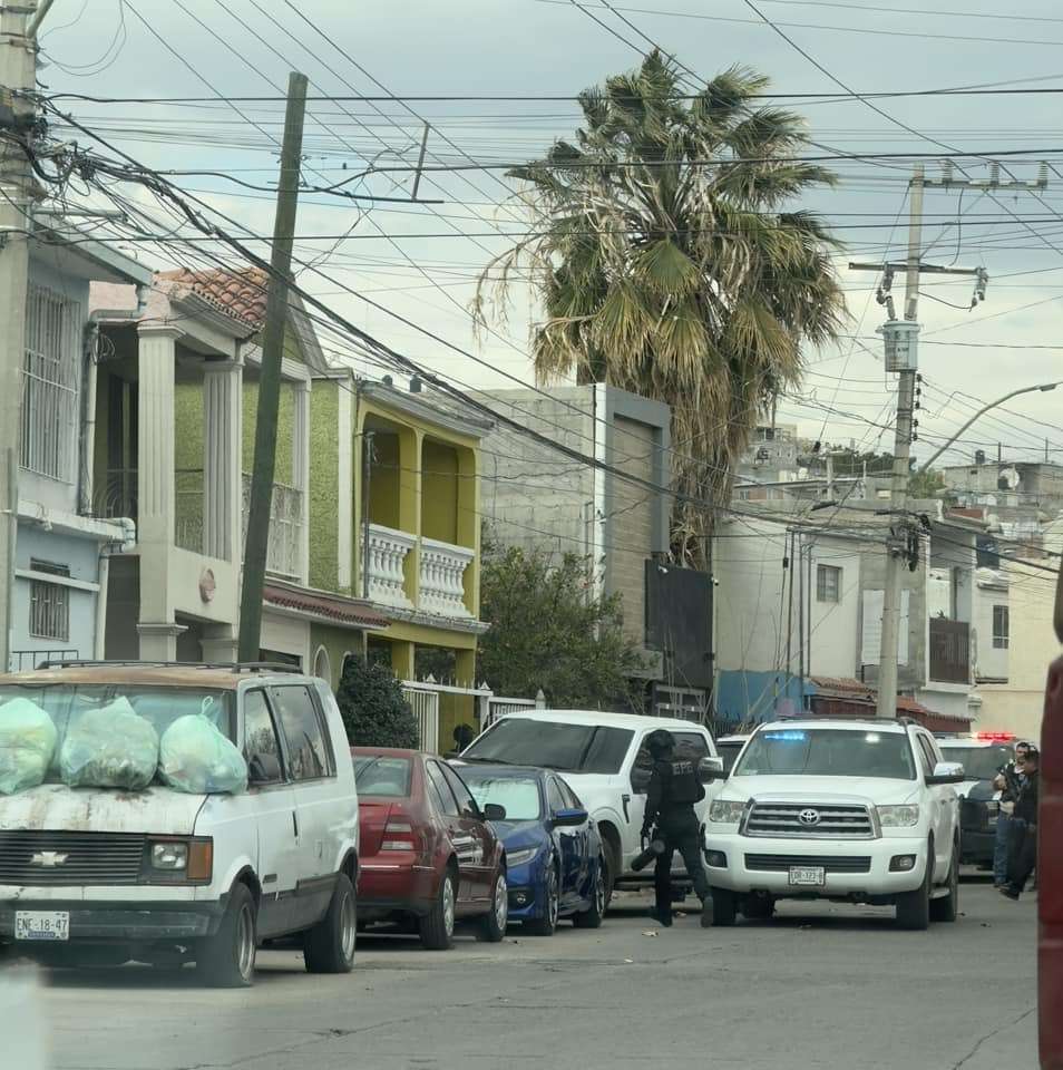 Realizan cateos simultáneos por asesinato de policía