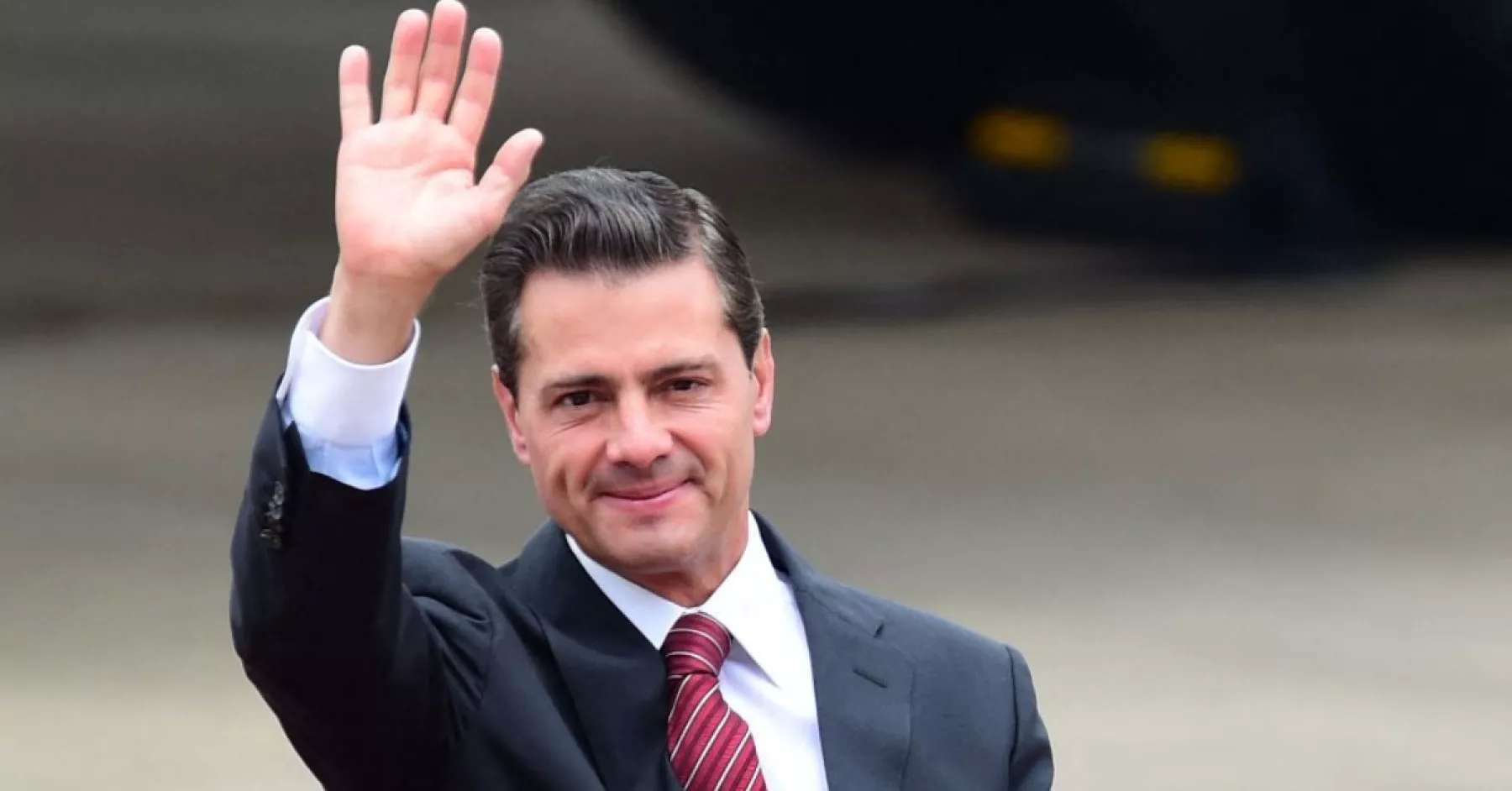 Reaparece Peña Nieto en documental sobre cancelación del Naim