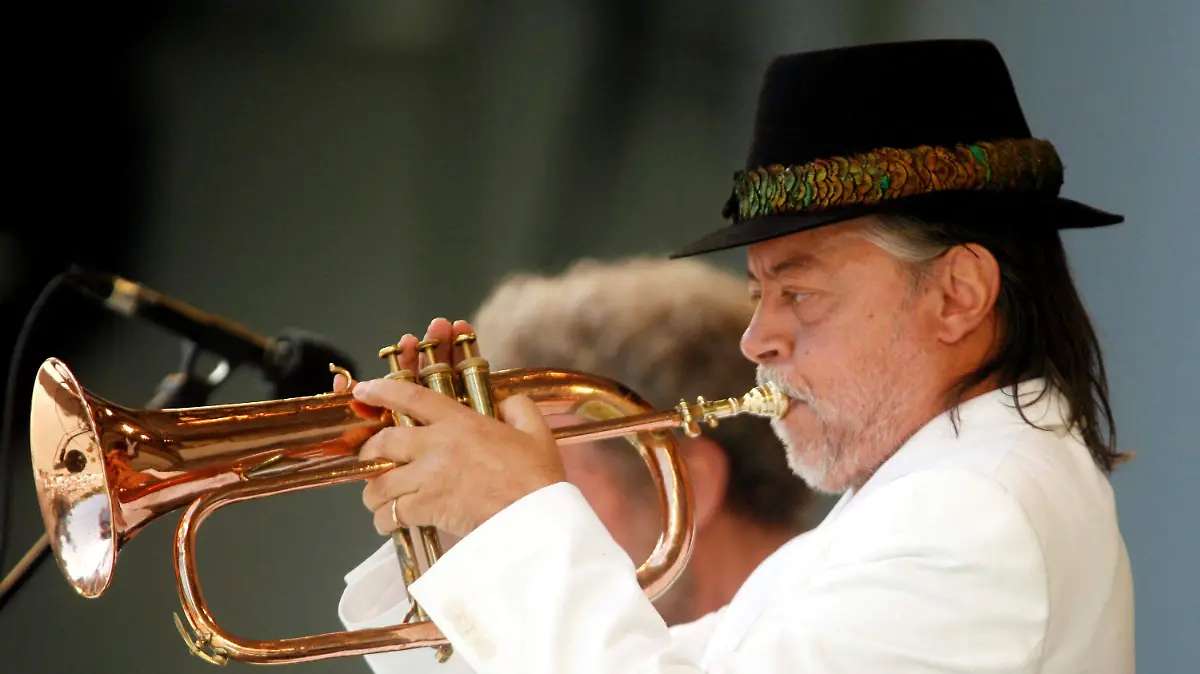 Fallece Chuck Mangione, leyenda del jazz a los 84 años