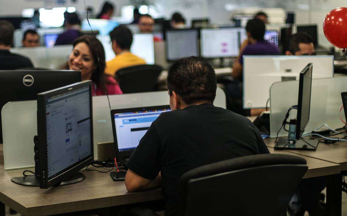 El 75% de los mexicanos se siente abandonado en su trabajo 