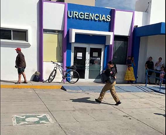 Se intoxican alumnos de telesecundaria en Delicias al beber agua