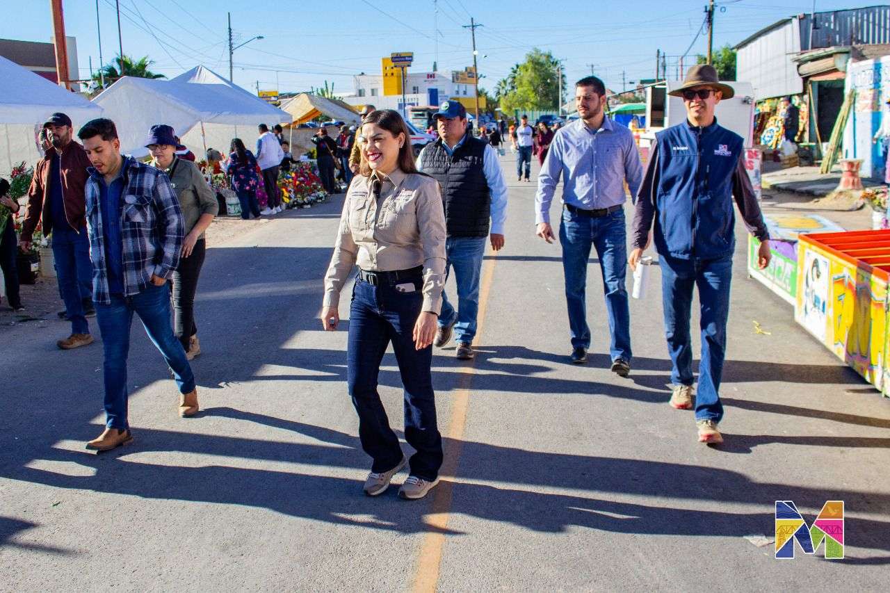 Recorre Miriam Soto panteones de Meoqui