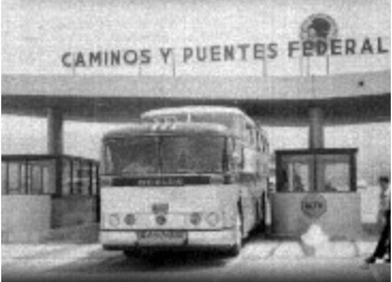 La historia de la primera caseta de cobro carretero en México