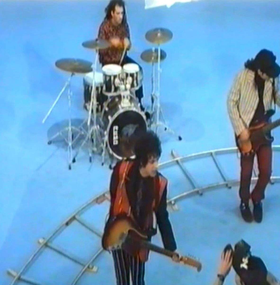 De música ligera: canción e himno de Soda Stereo, nació en México