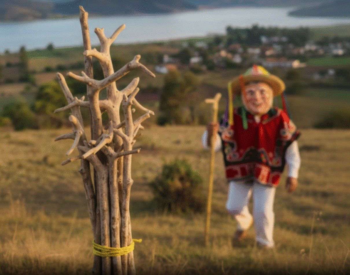 El sorprendente origen del bastón de mulita para la Danza de los Viejitos