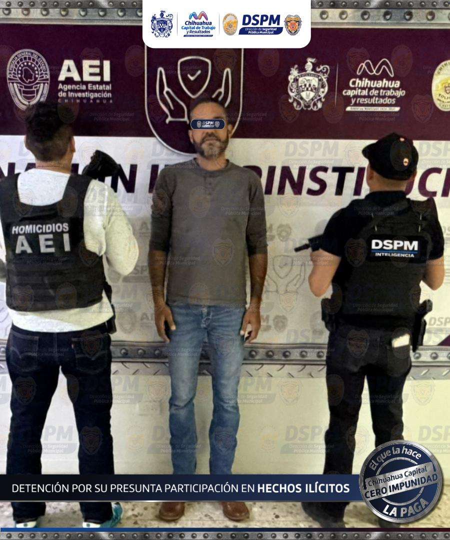 Recuperan en la ciudad Mercedes Benz robado en Sinaloa