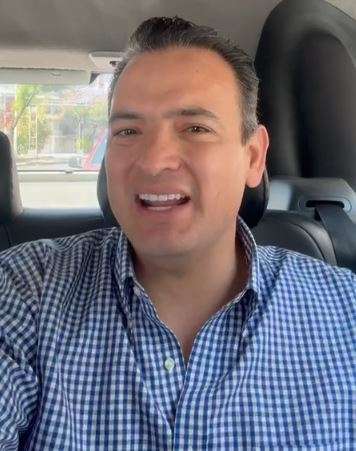 Reconoce Marco Bonilla labor de bomberos luego de incendio en tarimera
