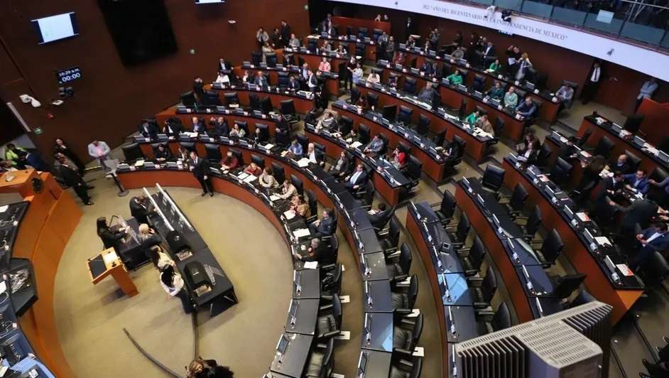 Discutirán Plan B electoral en el Senado hasta Pascua