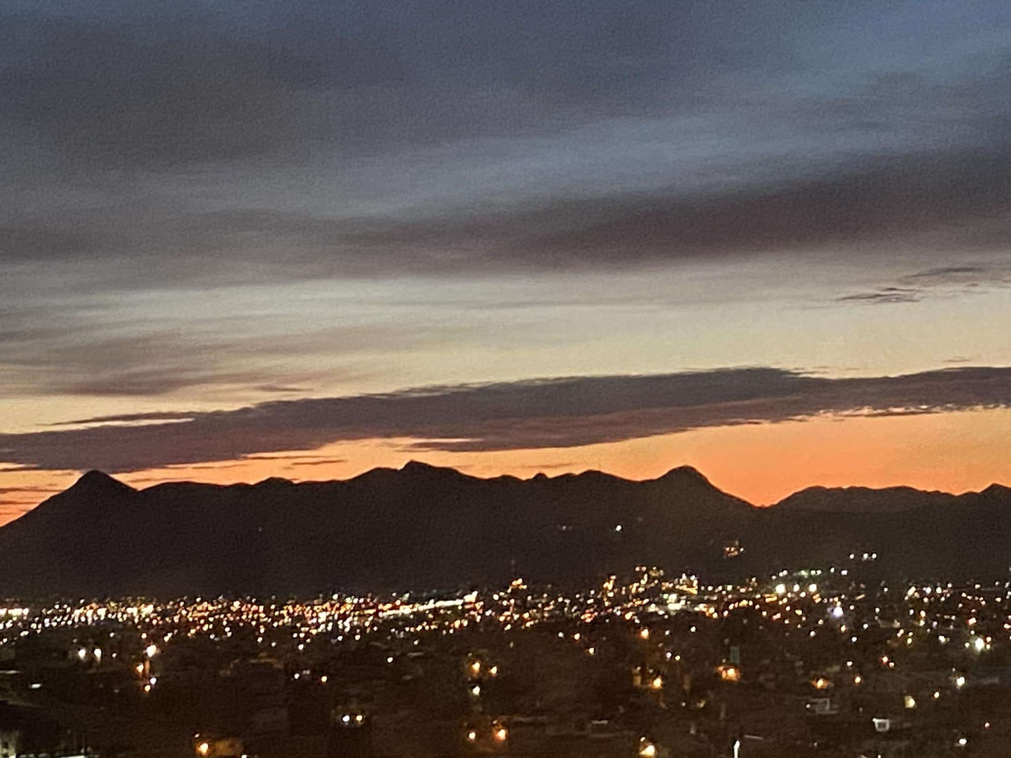 Se espera día caluroso con máxima de 32 grados centígrados 