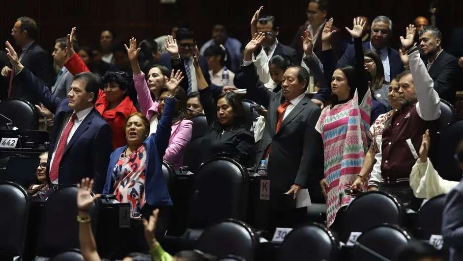 Aprueban diputados plan B electoral en lo general
