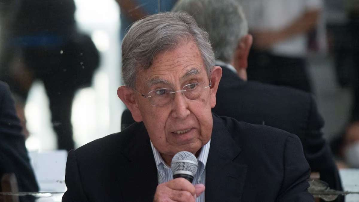 Llega Cuauhtémoc Cárdenas a Pemex: Asume presidencia honoraria 