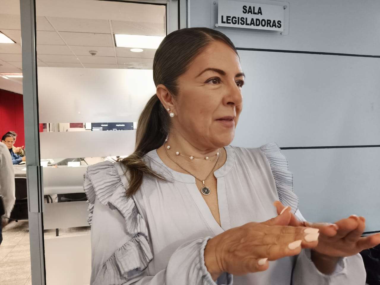 Deja Morena y se cambia al partido Verde la Diputada Rosana Díaz