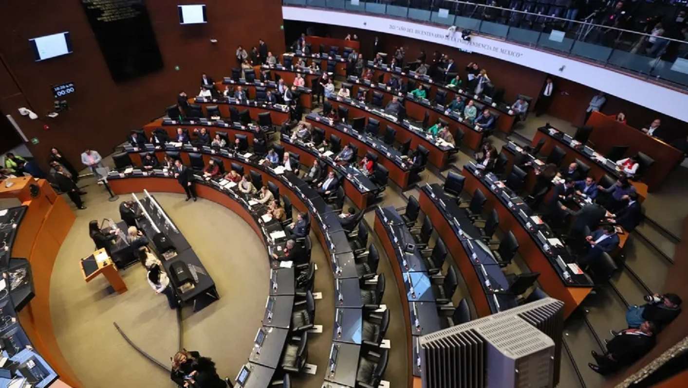 Recibe Senado iniciativa para aplazar elección judicial a 2028
