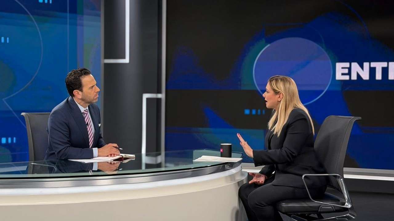 Debe entregar a EU a Andrea Chávez y Ariadna Montiel: Maru