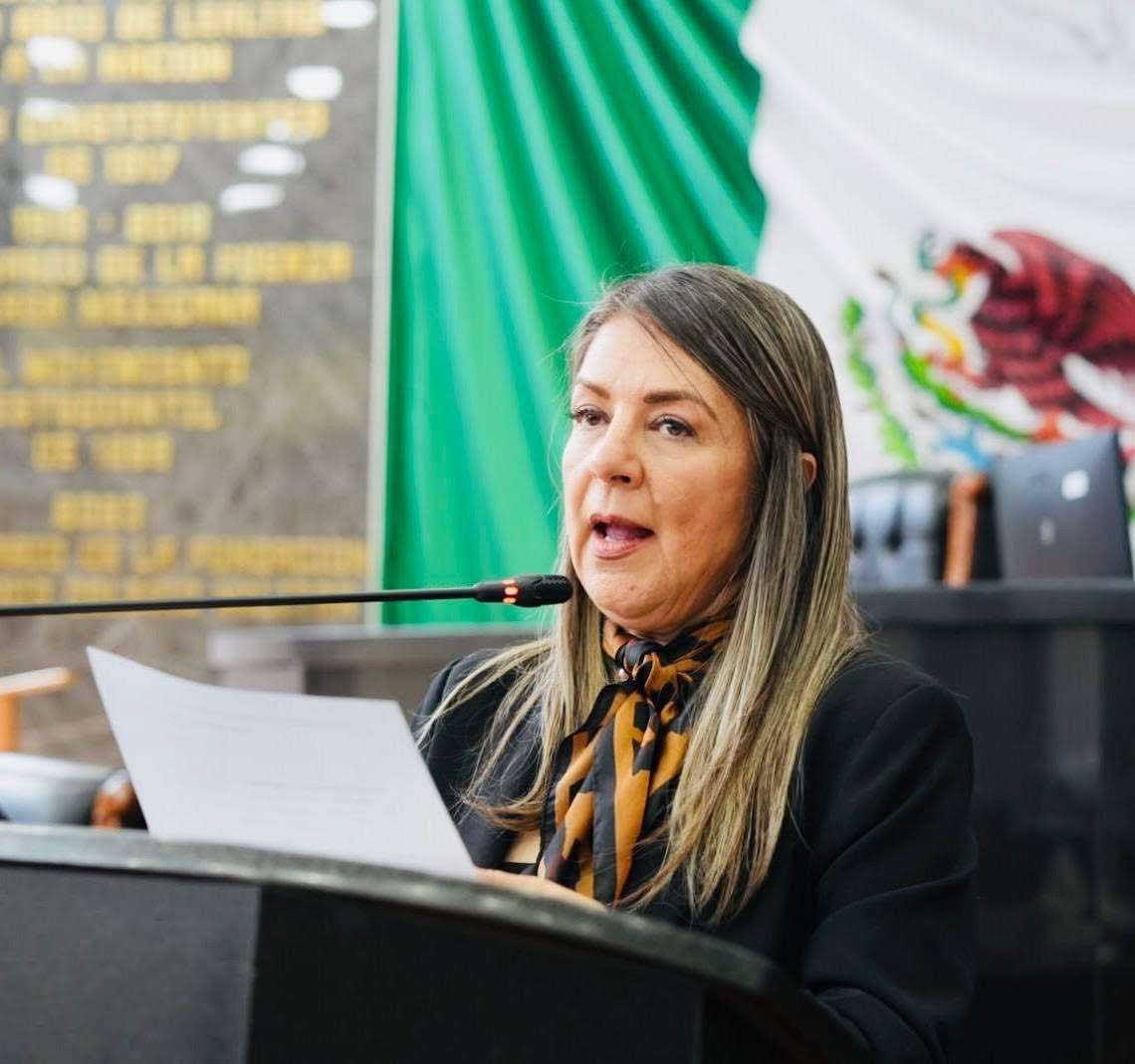 Acusa Rosana Díaz freno a reforma en favor del gremio periodístico