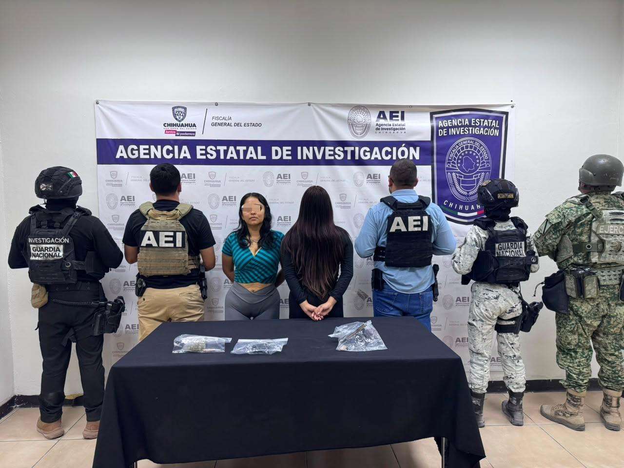 Detienen a dos mujeres con arma y droga en Rancho Anapra