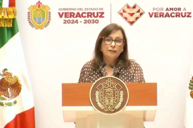 Pide Rocío Nahle a periodistas que hagan su propio padrón en Veracruz 