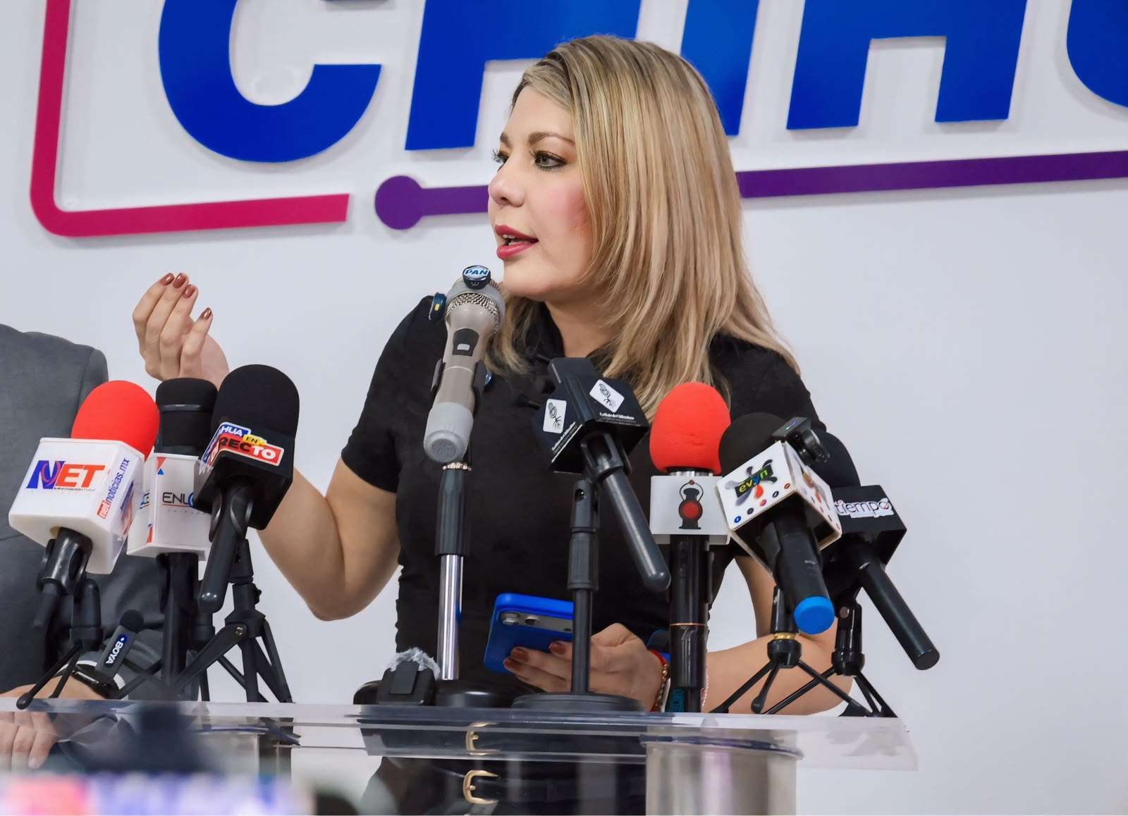 Llama Daniela Álvarez a panistas a cerrar filas con Maru ante traiciones
