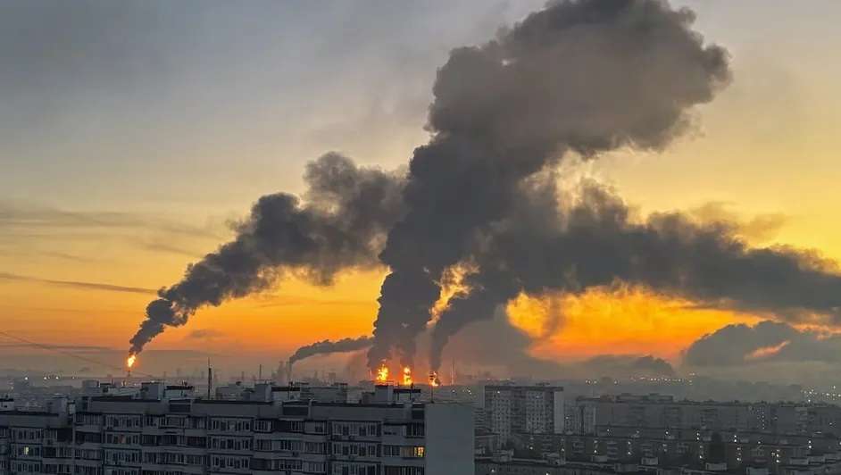 Lanza Ucrania ataque masivo con drones contra Rusia