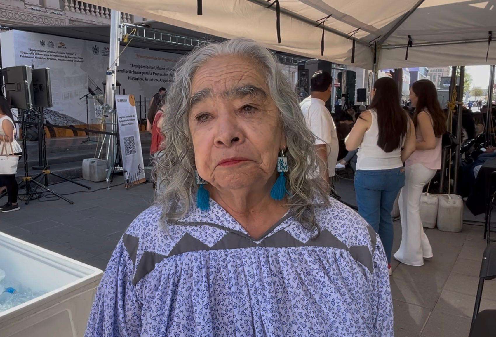 Llama Elena Rojo a revisar con seriedad venta de calle Bustamante