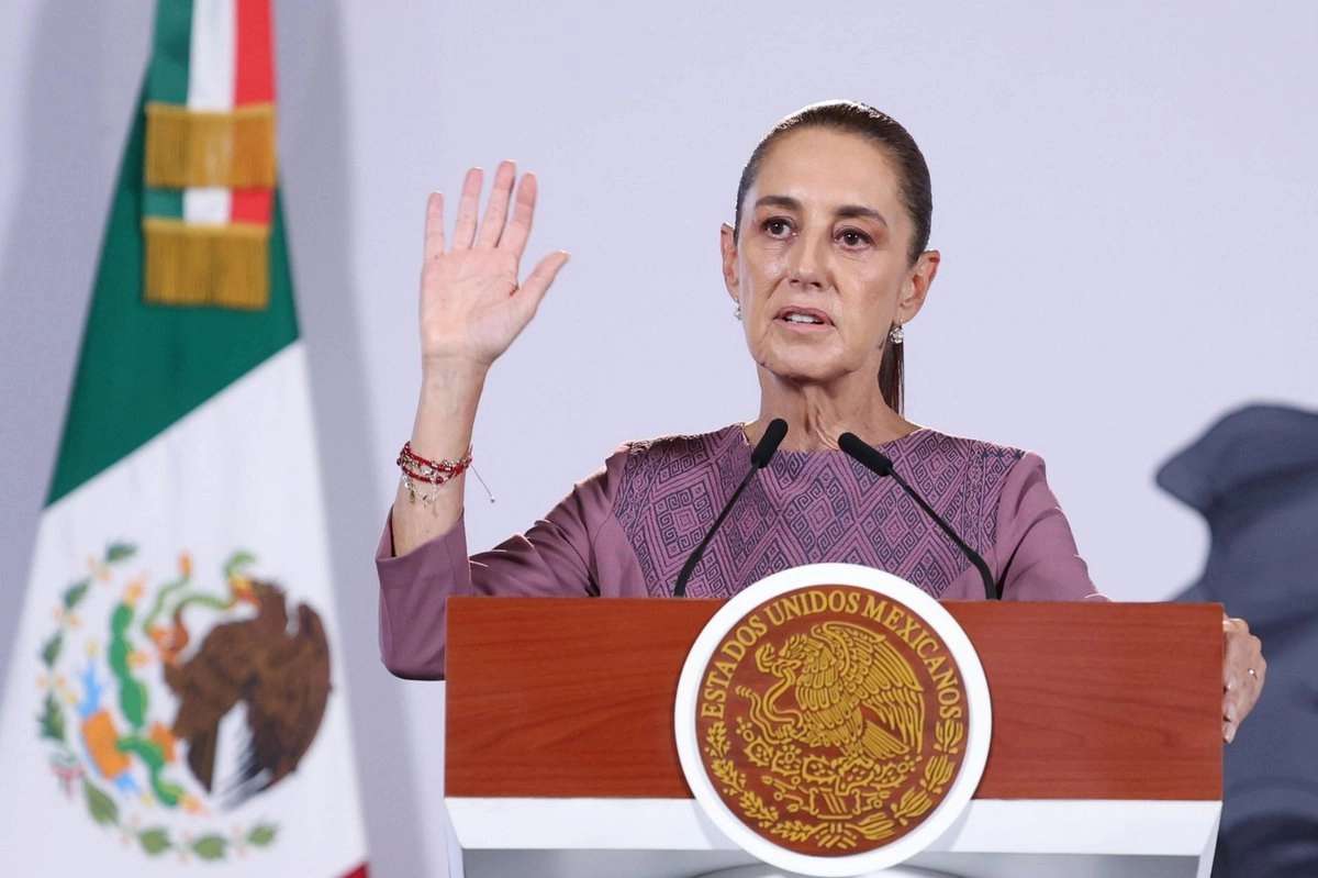 Agradece Sheinbaum palabras de Amlo durante su reaparición